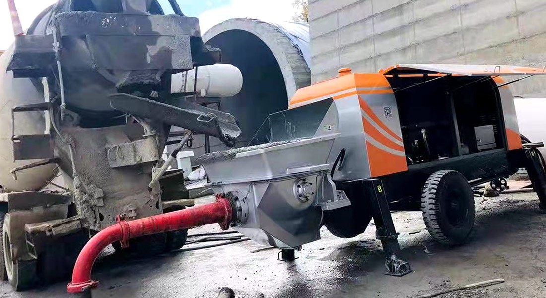 地暖回填輸送泵科瑪森40泵陜西用戶使用現(xiàn)場：平穩(wěn)出料助力項目發(fā)展 