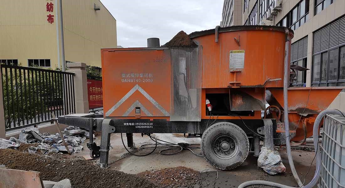 科瑪森新型盤式攪拌機正式上市投入現(xiàn)場工地使用